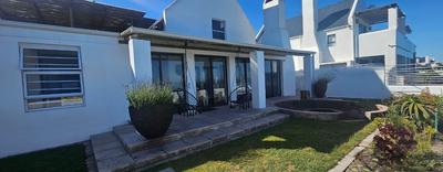 House For Sale in Dwarskersbos, Dwarskersbos